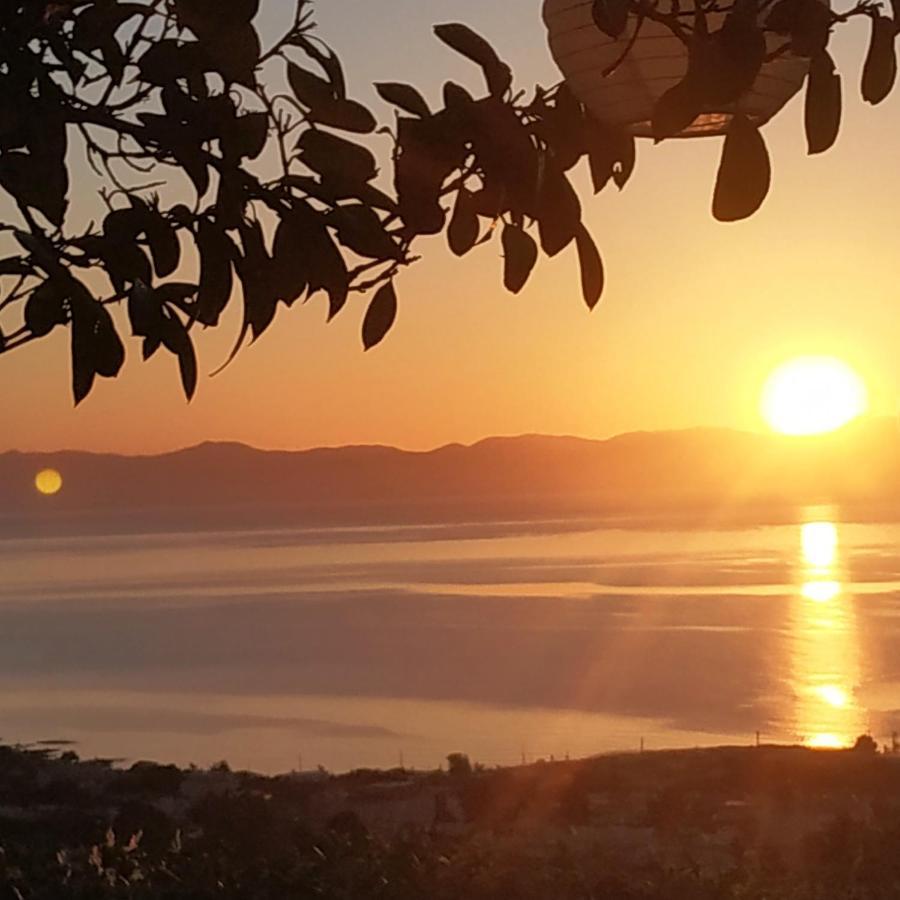 Harris Elegant House Superb View Near Airport Daire Artemida  Dış mekan fotoğraf