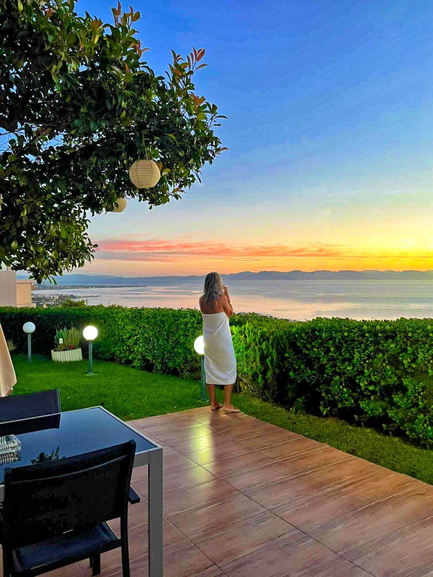 Harris Elegant House Superb View Near Airport Daire Artemida  Dış mekan fotoğraf